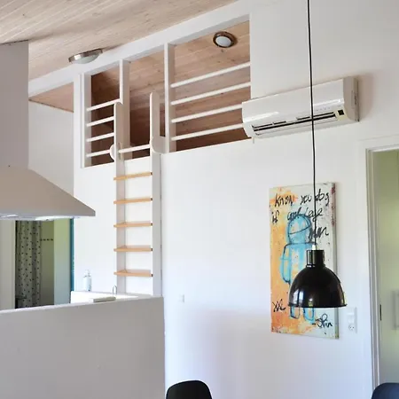 Tatil Evi Gorgeous In Aakirkeby With Kitchen