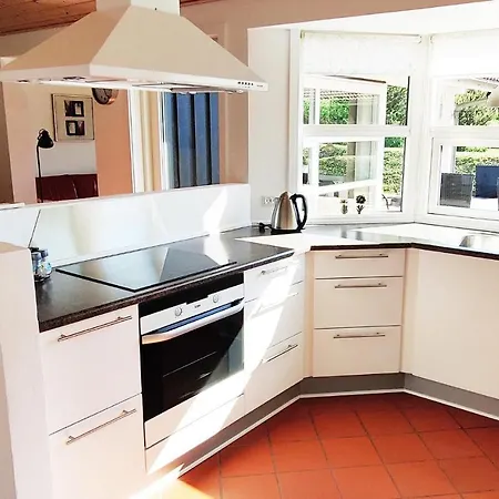 Gorgeous In Aakirkeby With Kitchen *